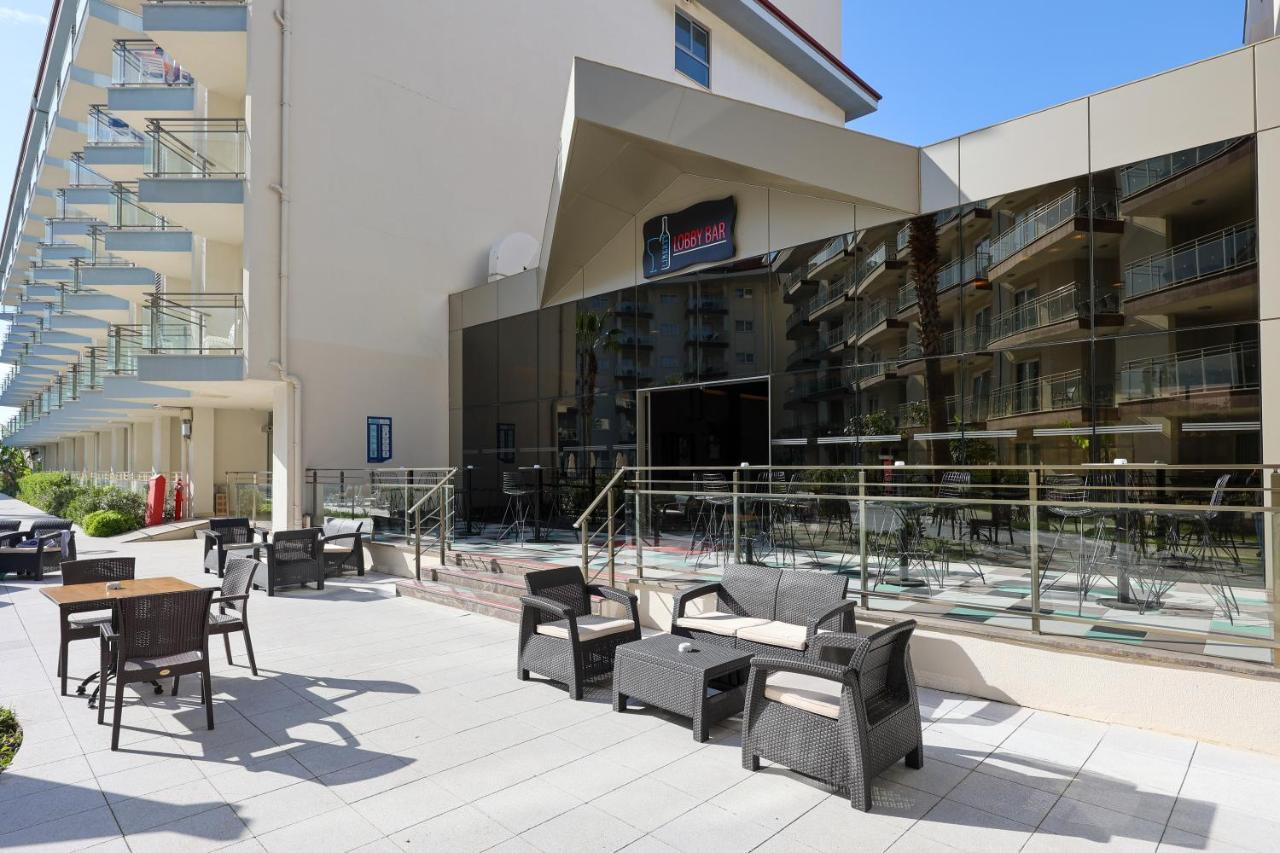 Ramada Hotel & Suites By Wyndham Kusadasi Hotel 4*