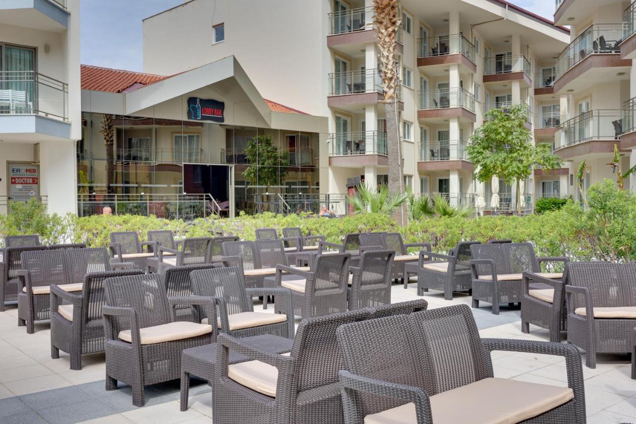 Ramada Hotel & Suites By Wyndham Kusadasi Отель Кушадасы